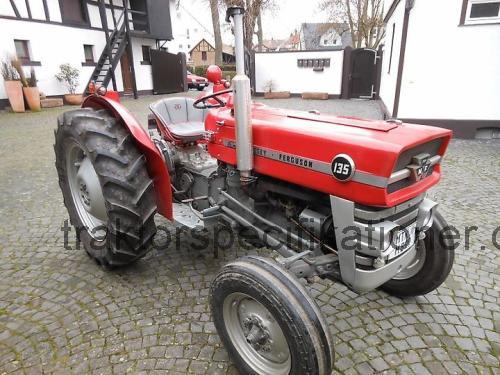 Massey Ferguson 135 recensioner och tekniska specifikationer